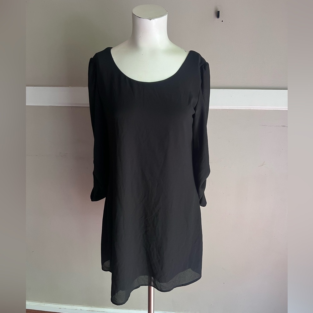 Speechless Black Scoop Neck Long-Sleeve Tunic Dress